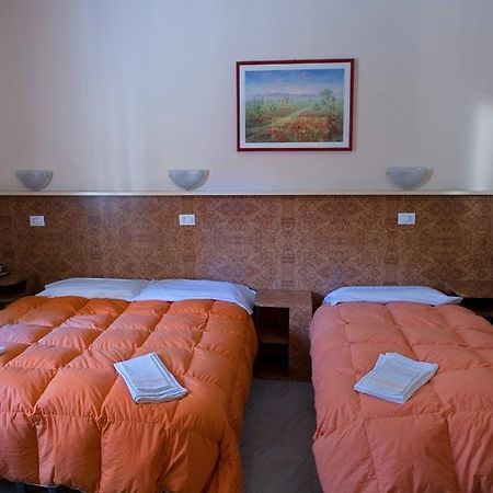 Hotel Fiumara Genoa Luaran gambar