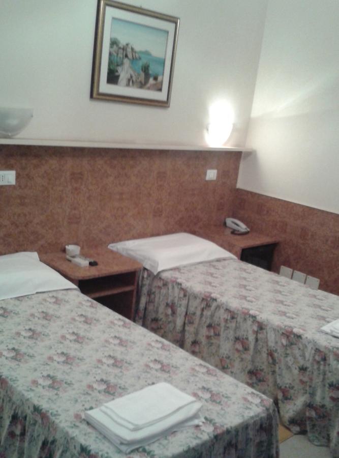 Hotel Fiumara Genoa Luaran gambar